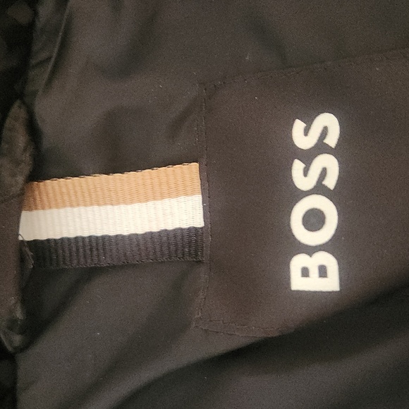 BOSS Coribian Large Men's Winter Puffer Jacket With Button Hood - Picture 11 of 13